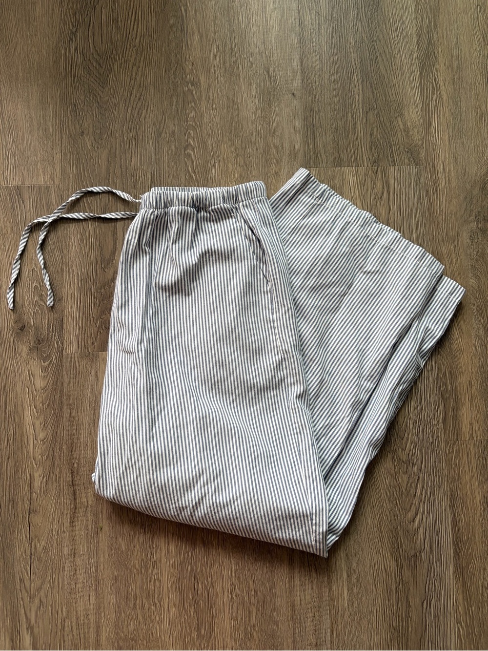 SHEIN Navy and White Striped Drawstring Pants